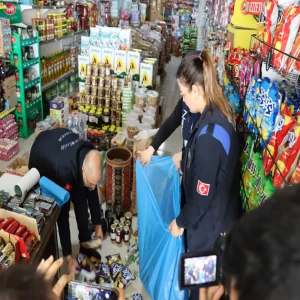 Şanlıurfa Büyükşehir’den Ramazan Mesaisi: Marketlere Sıkı Denetim!