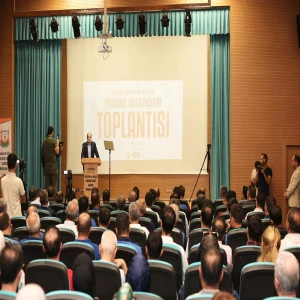 BAŞKAN GÜLPINAR’DAN BÜYÜKŞEHİR BELEDİYESİ PERSONELİNE ZAM MÜJDESİ