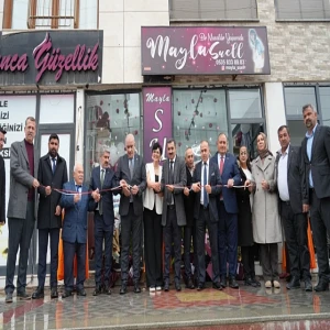 Mayla Suell Giyim Hizmete Açıldı