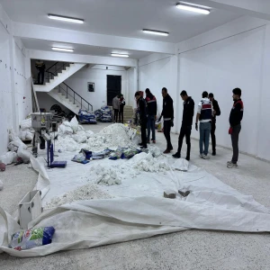 Urfa’da sahte deterjan dolum depolarına baskın