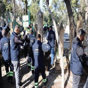 BÜYÜKŞEHİR, MEZARLIKLARI BAYRAMA HAZIRLIYOR