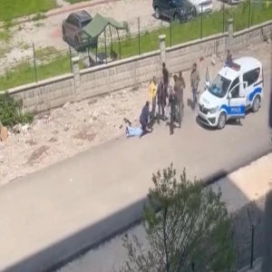 Okul çevresinde silah sesleri