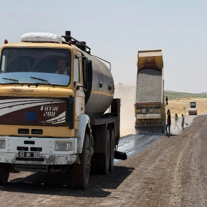 EYYÜBİYE KIRSALINDA YOL KALİTESİ ARTIYOR