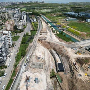 SÜRÜCÜLER DİKKAT! ÇEVRE YOLU ÇİFT YÖNLÜ KAPANDI