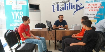 Haliliye Belediyesi, tercih danışmanlık merkezi ile gençlerin yanında