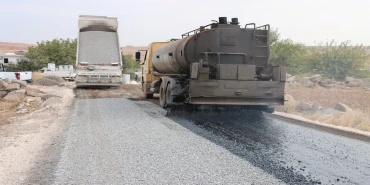 Karaköprü kırsalında yollar yenileniyor