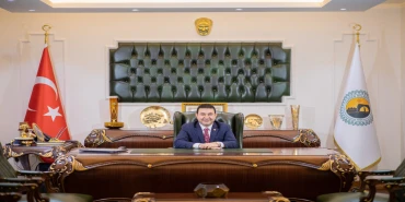 Başkan Özyavuz: Cumhuriyet bağımsızlık destanıdır