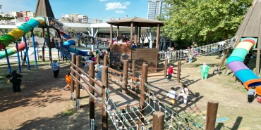 Cumhuriyet Bayramı coşkusu çocuk oyun dünyasında yaşandı