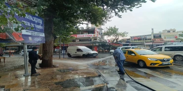 Eyyübiye’nin sokakları her gün yıkanıyor