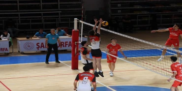 Şanlıurfa Büyükşehir Belediyesi Genç Erkekler Voleybol Takımı Yarı Finale Çıktı