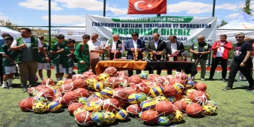 “Bağımsızlık Sporla Başlar” Futbol Turnuvası Sona Erdi
