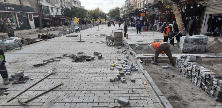 Urfa’da Divanyolu modern bir görünüme kavuşuyor