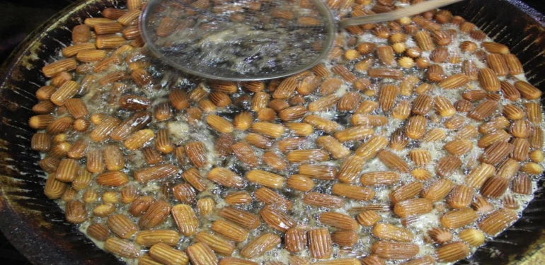 Şanlıurfa’da Ramazan ayının en 'tatlı' kuyruğu