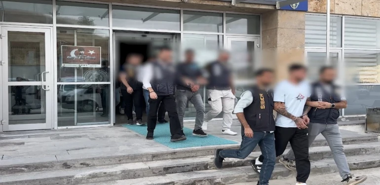 Şanlıurfa'da Sahte Araç Kiralama Operasyonu