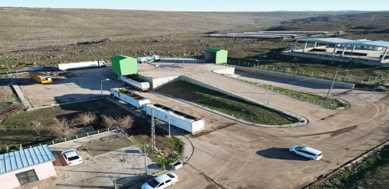 Büyükşehir İle Siverek’te 40 Yıllık Vahşi Depolama Tarihe Karıştı!