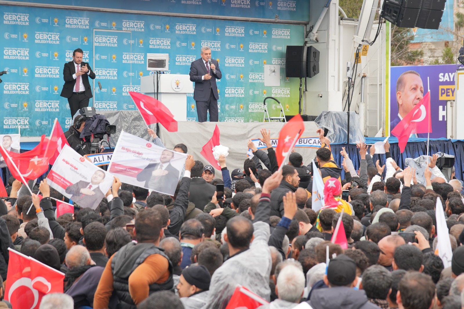 Beyazgül: Sandıkları patlatacağız