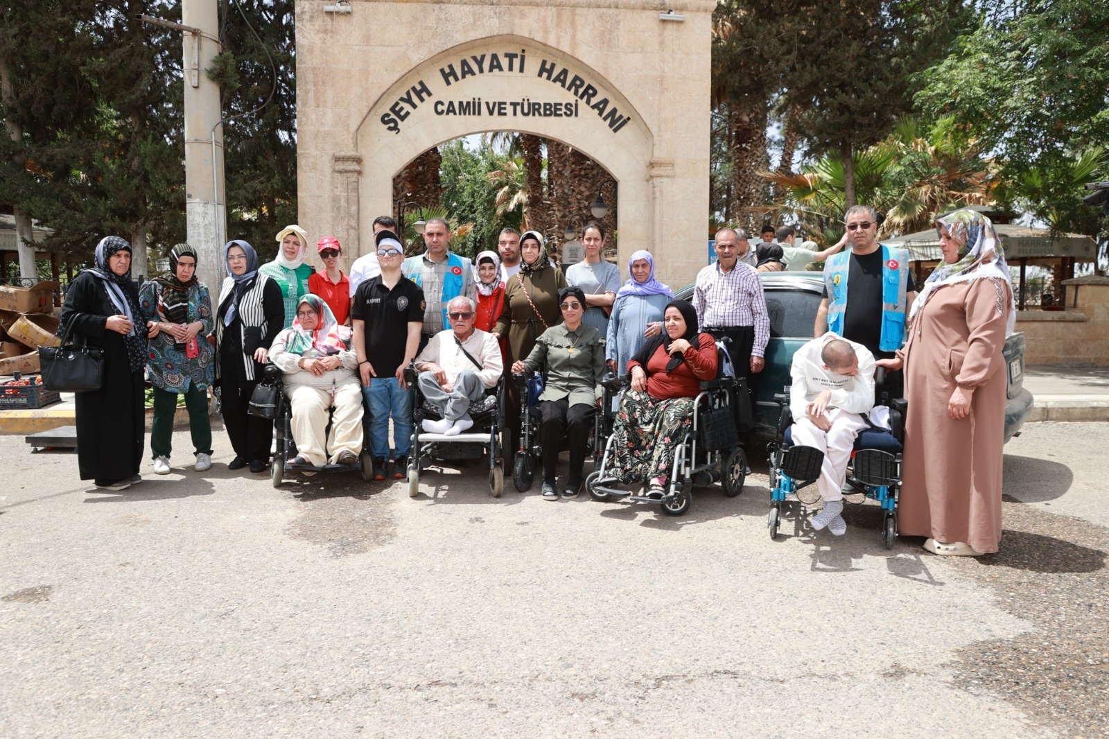 Başkan Özyavuz engellileri Harran’da ağırladı