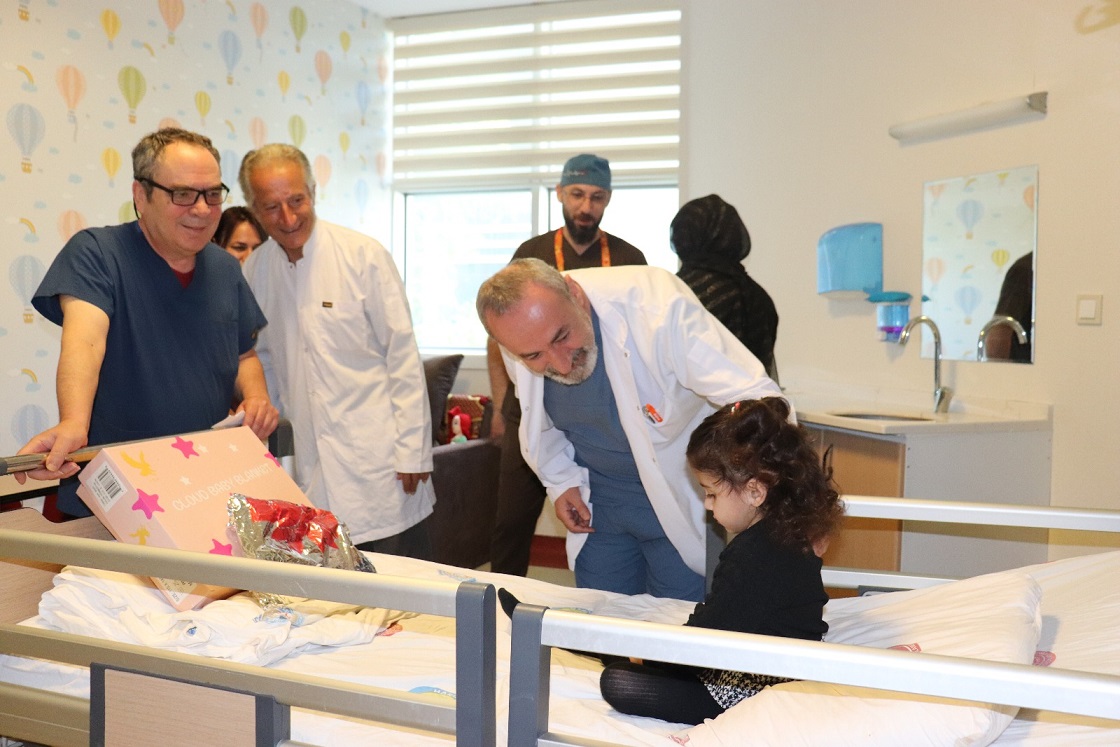3 yaşındaki Muhammed HRÜ’de hayata tutundu