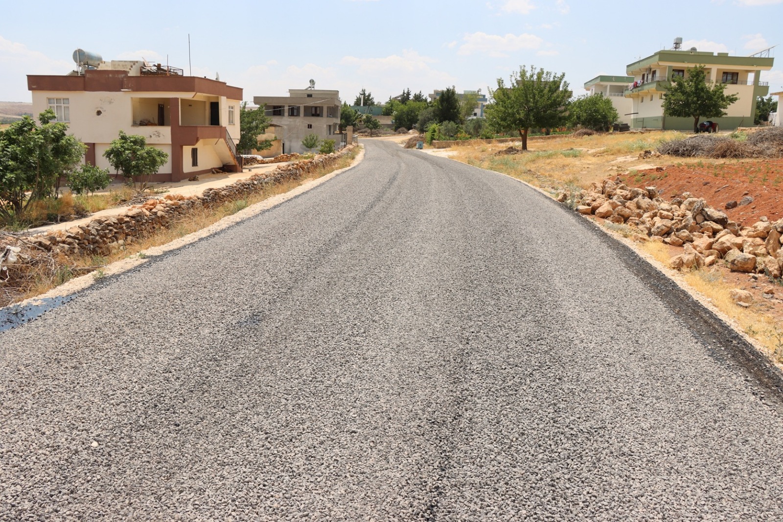 Bozova’da bağlantı yolu asfaltlandı