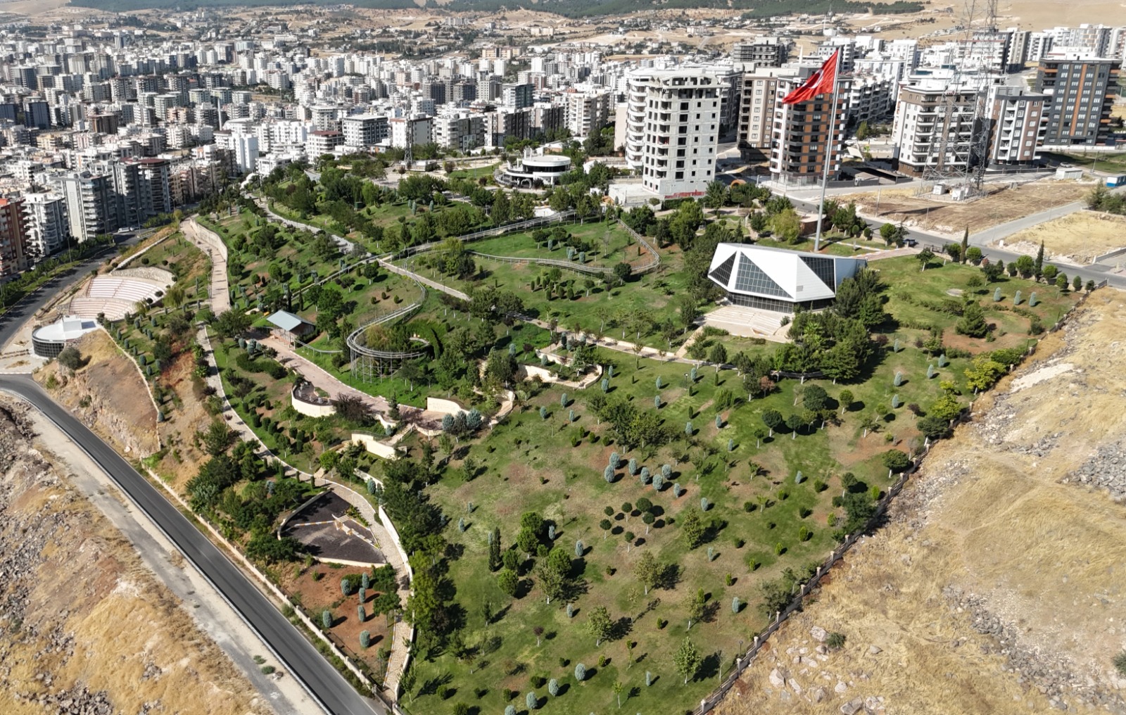 Başkan Çiftçi'den yaşam park ve sinema müzesine davet