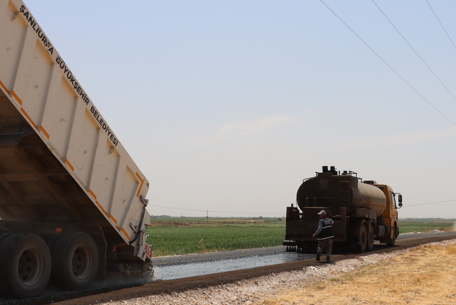 Siverek kırsalının yolları yenileniyor