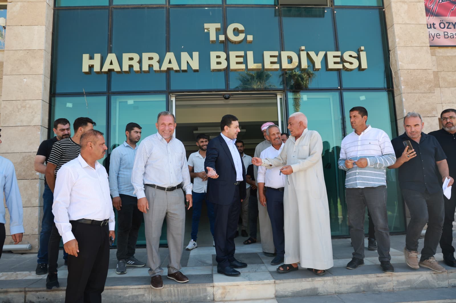 Başkan Özyavuz: Kapılarımız halkımız için her daim açıktır