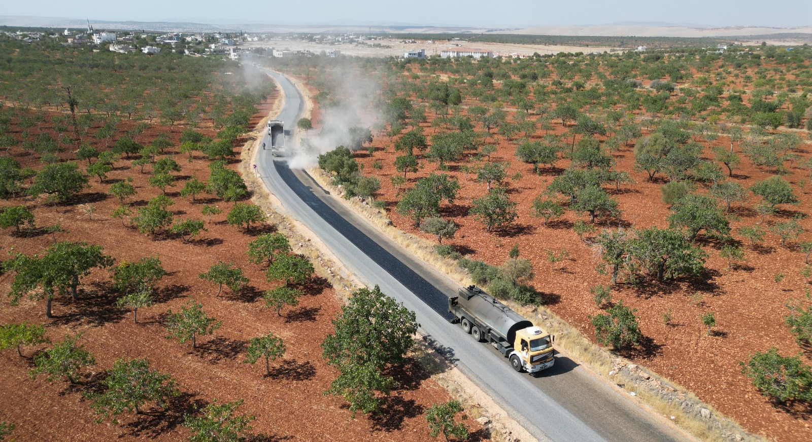 Halfeti’de kırsal yollar yenileniyor