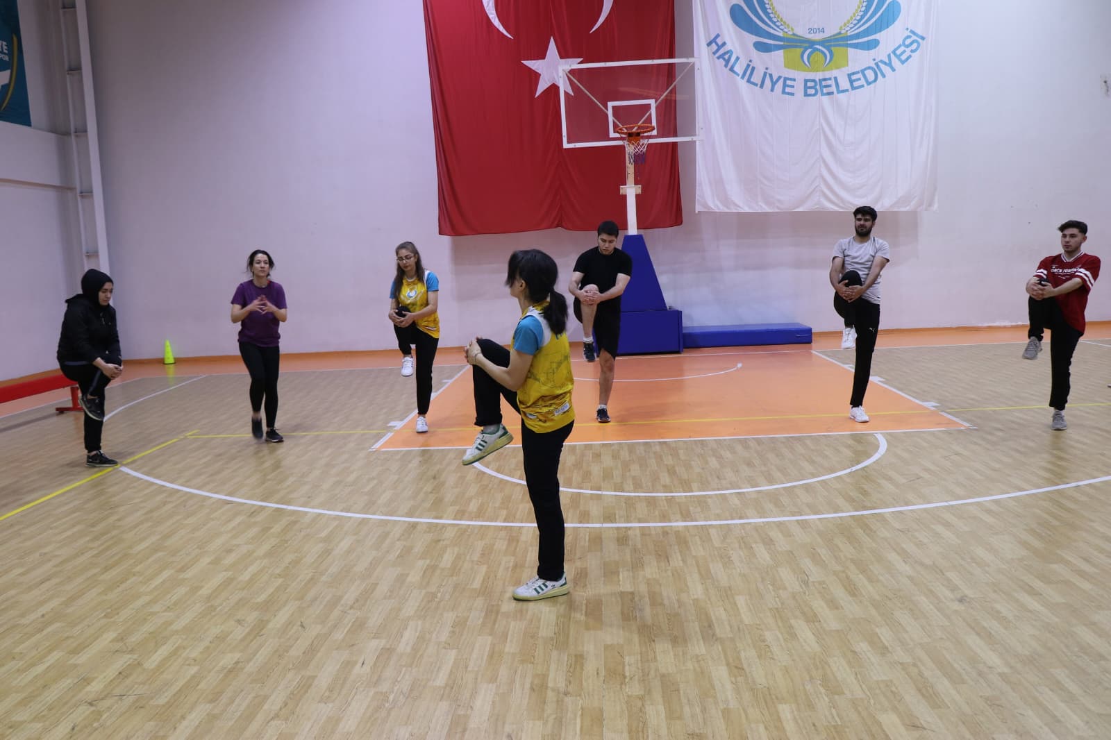 Gençler Haliliye’de hedefe koşuyor