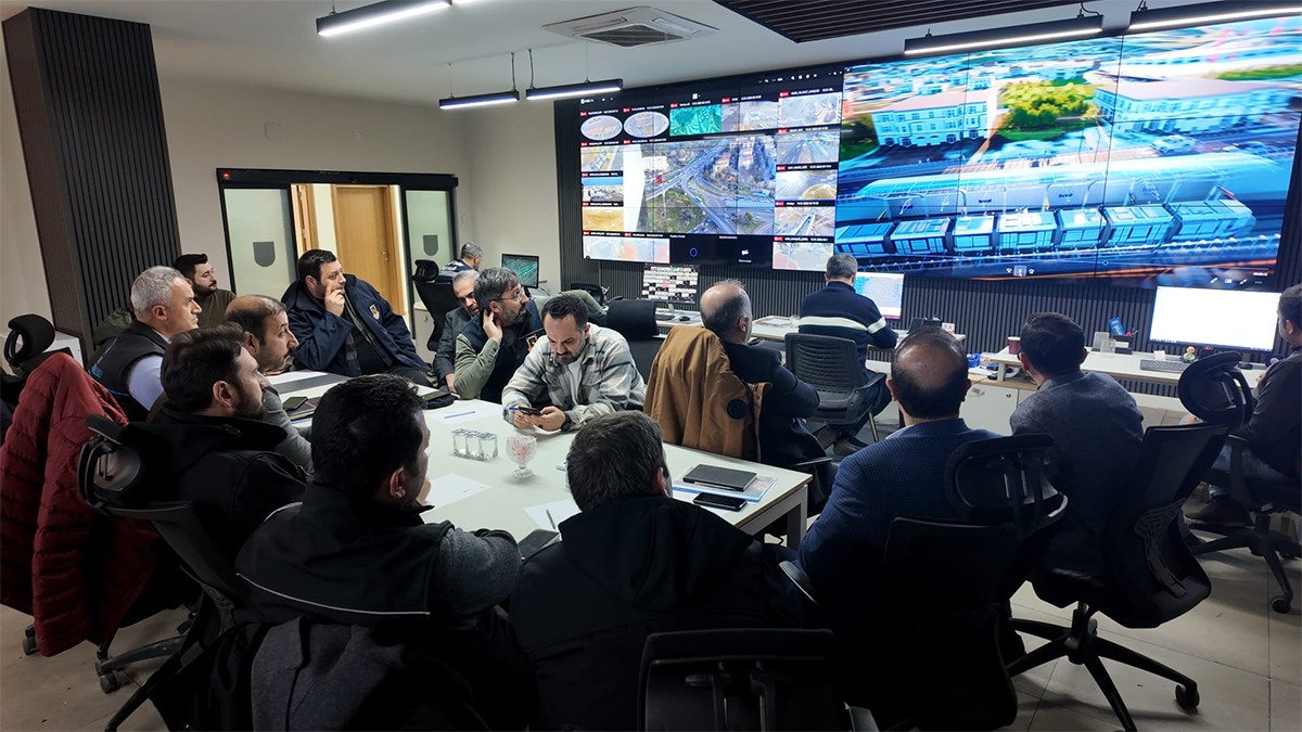 Başkan Gülpınar'la Şanlıurfa'da sel ve su baskını için kritik toplantı!