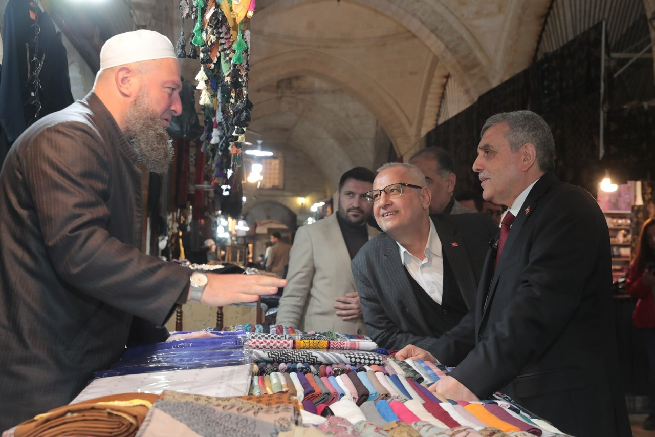 Beyazgül’e esnaflardan destek sözü