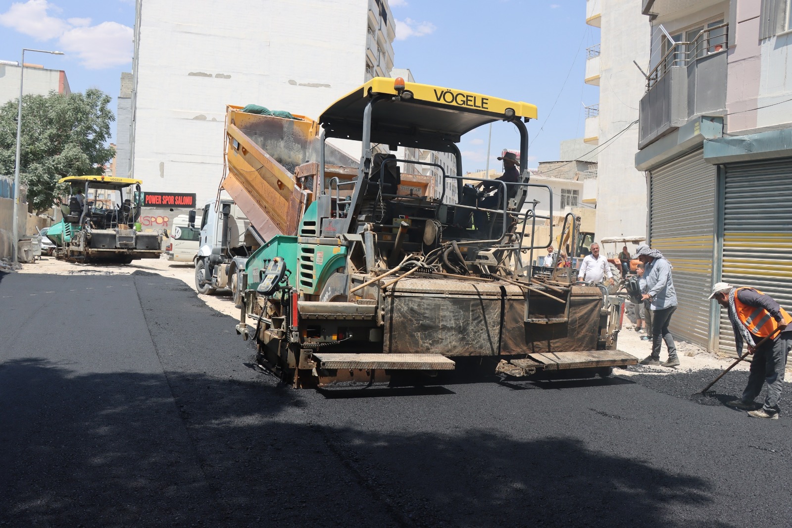 Suruç’ta yollar yenileniyor, vatandaşlar memnun