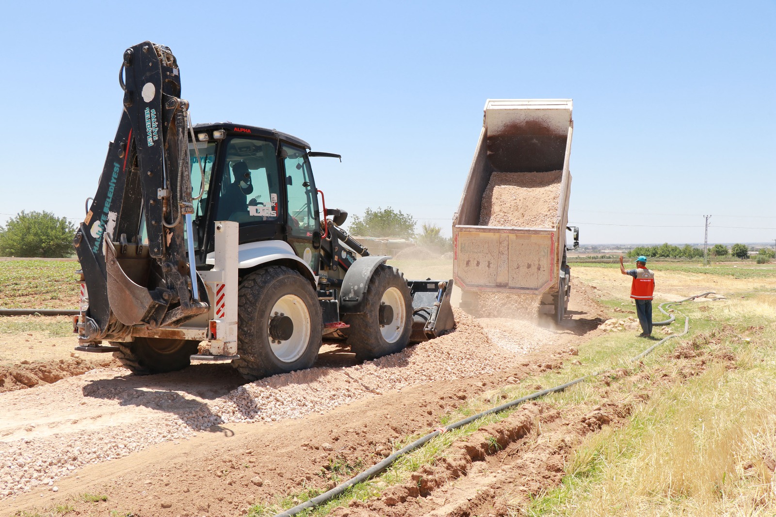 Haliliye Belediyesi’nden Mehmetçik’te üstyapı hamlesi