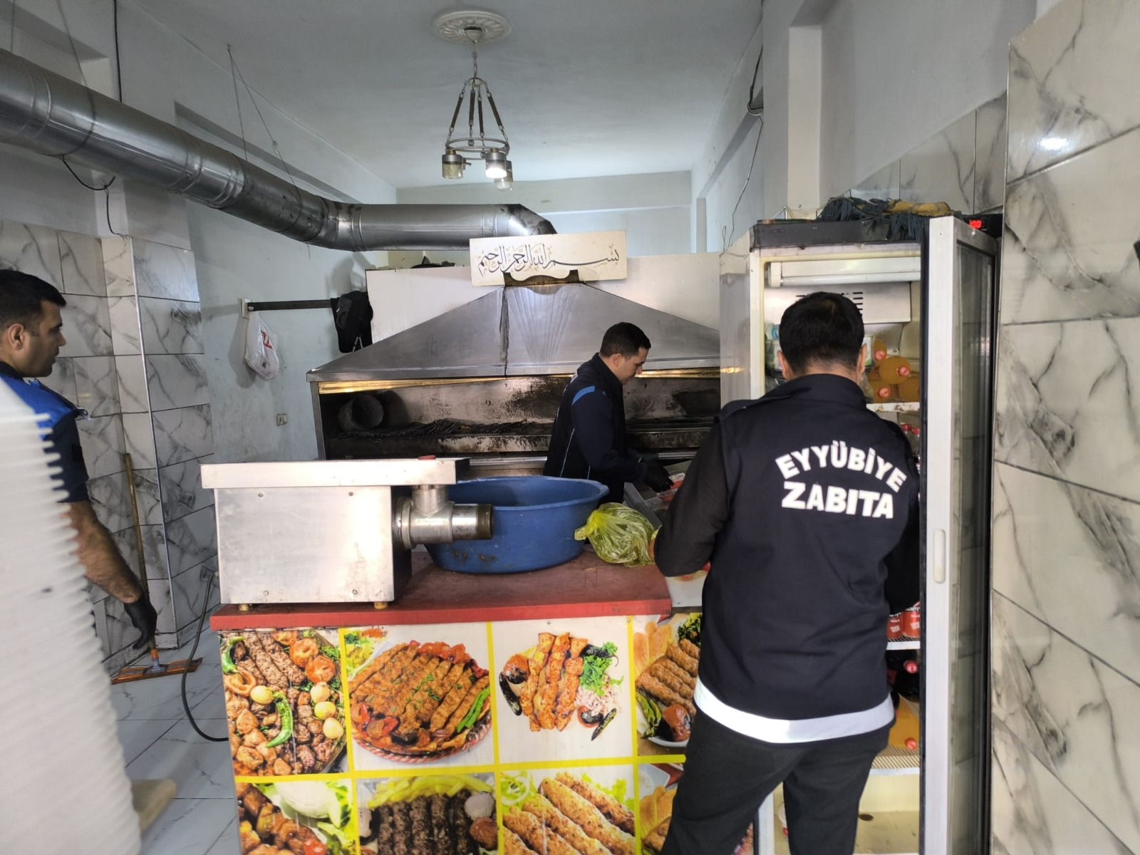 Eyyübiye’de zabıta hız kesmiyor