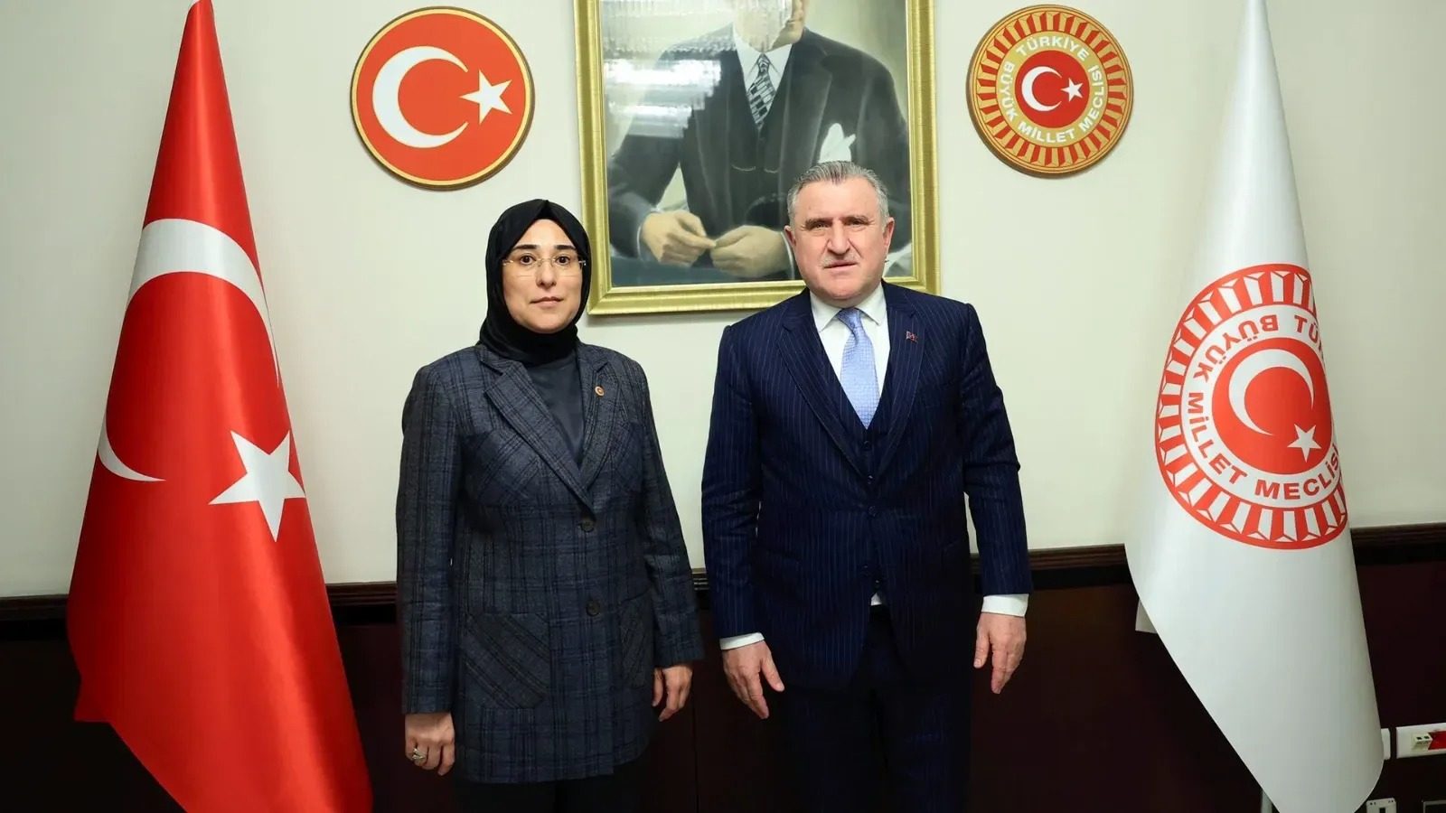 Yazmacı, Urfa’daki kadın takımlar için destek istedi!