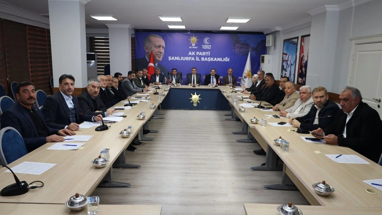 Şanlıurfa'da AK Partinin Önemli İsimleri Bir Araya Geldi!