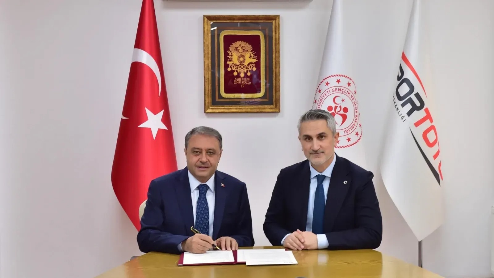 Başkent Ankara'da Urfa için kritik imza!