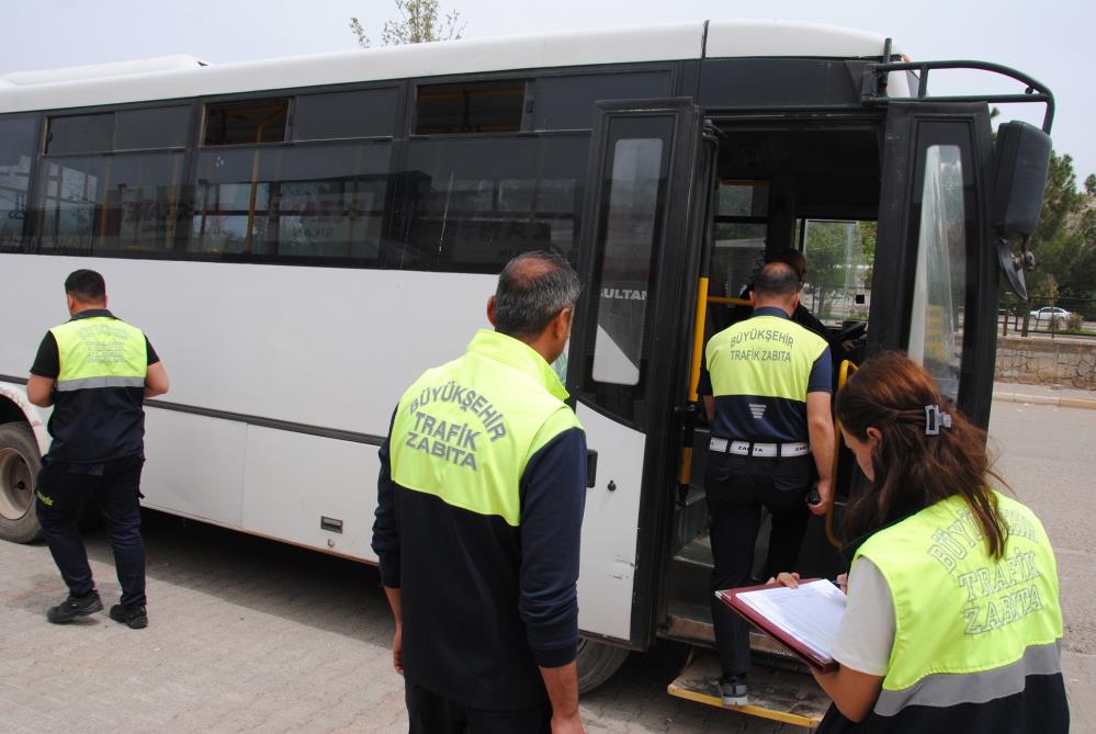 Şanlıurfa’da toplu taşıma araçları denetlendi