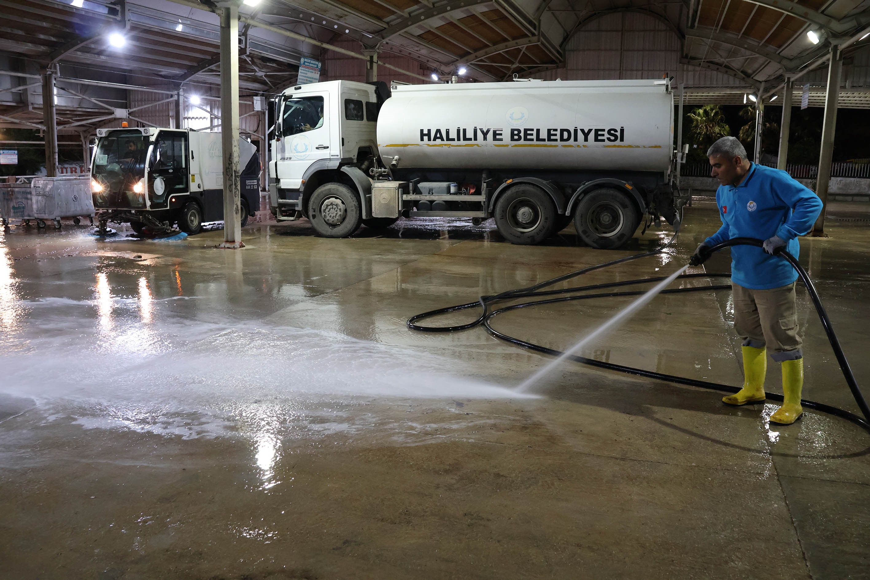 Haliliye’de kurban kesim alanları dezenfekte edildi