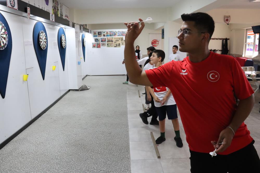 BÜYÜKŞEHİR SPORCUSU SÜLEYMAN CAN, AVRUPA’DA ŞAMPİYONLUK PEŞİNDE