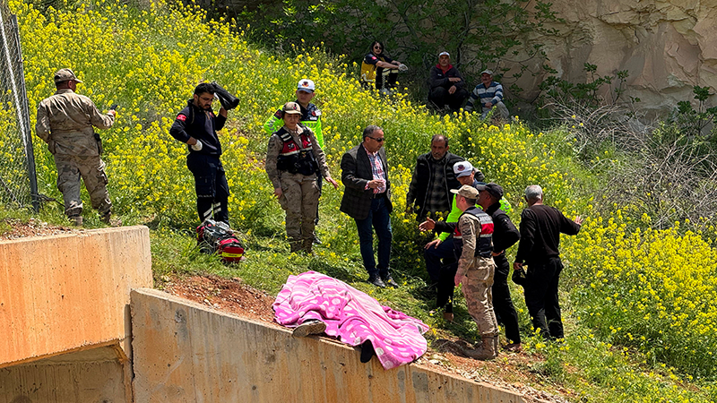 Şanlıurfa'da İki gündür kayıp olan çocuk menfezde ölü bulundu