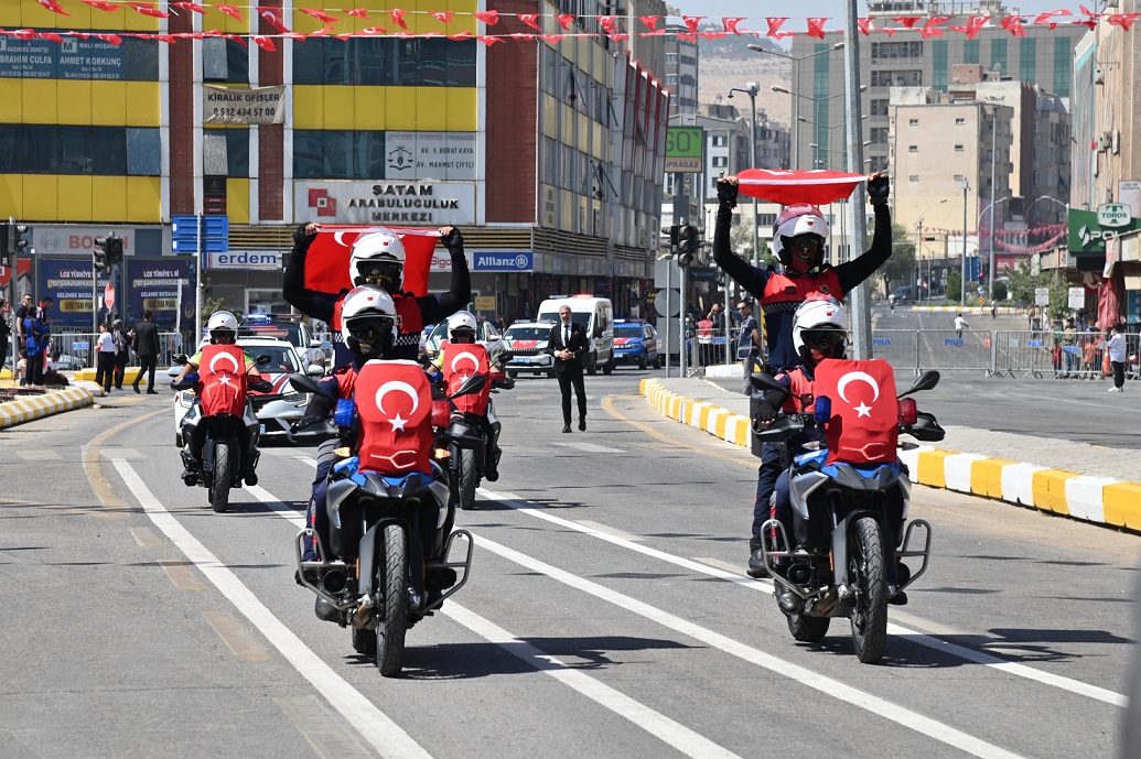 Urfa’da 30 Ağustos Zafer Bayramı coşkusu