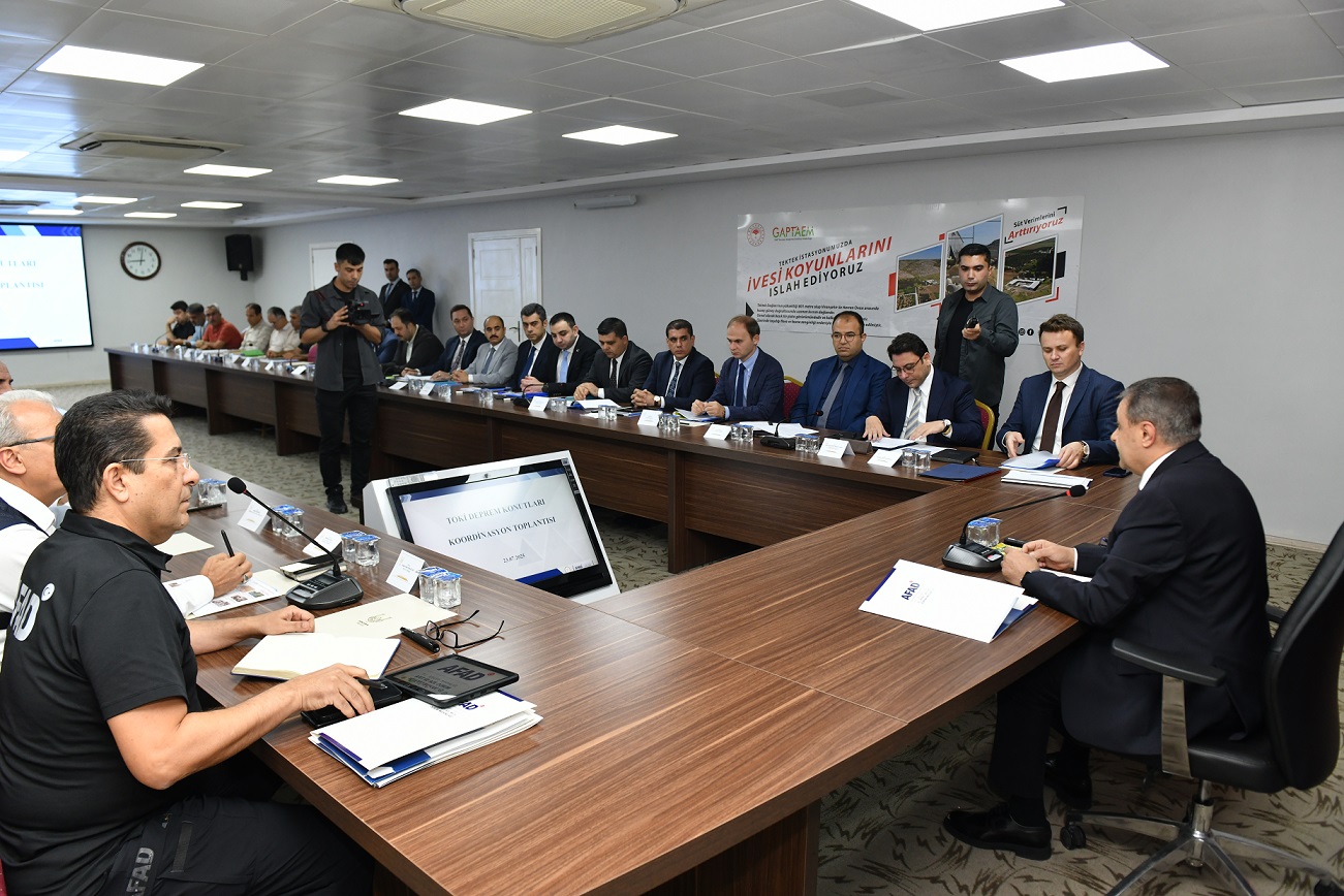 Urfa'da deprem konutları masaya yatırıldı