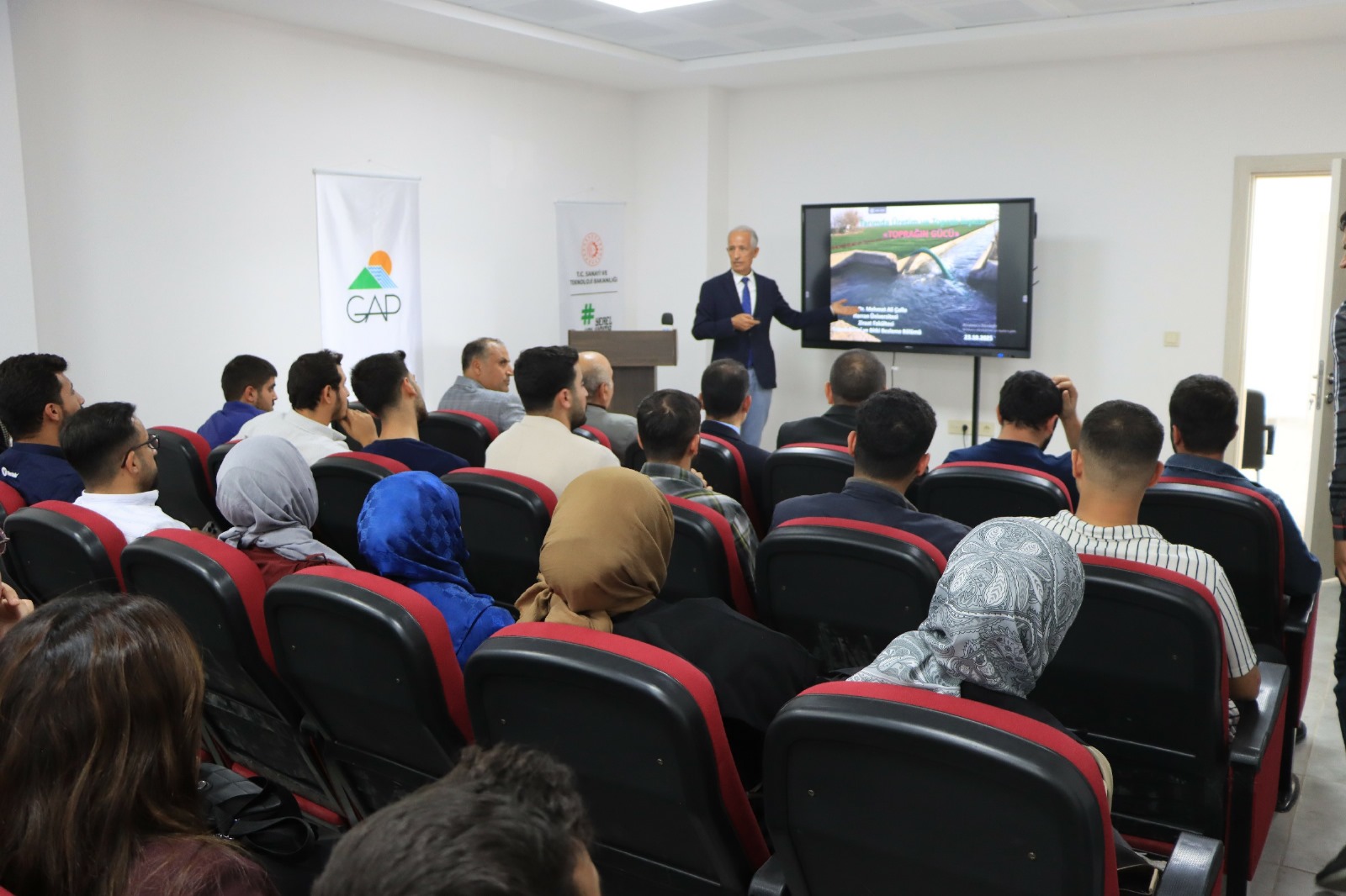 Urfa’da hassas tarım uygulamaları eğitimi