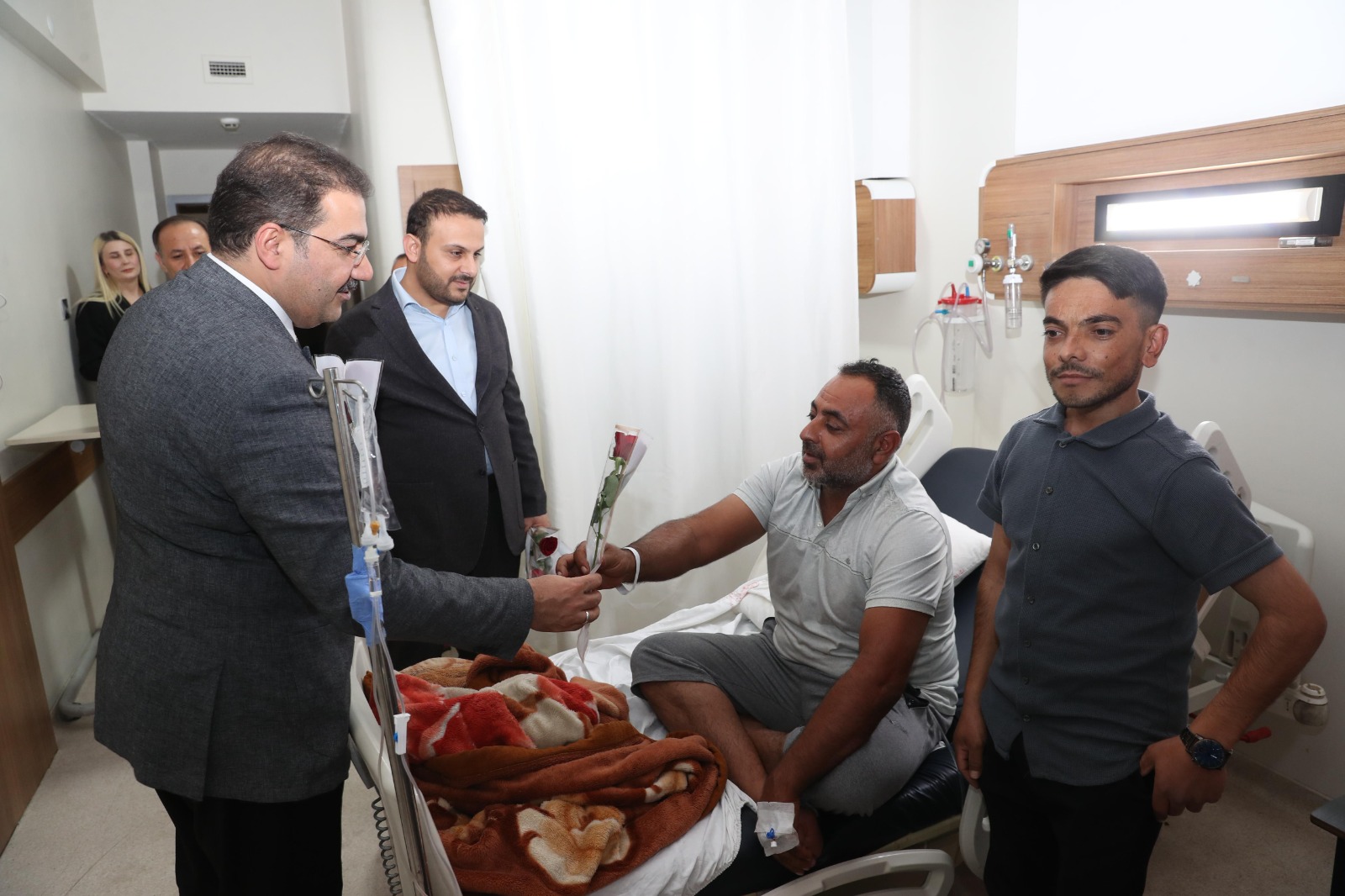 Başkan Canpolat: Hizmet anlayışımızın temeli gönüllere dokunmaktır
