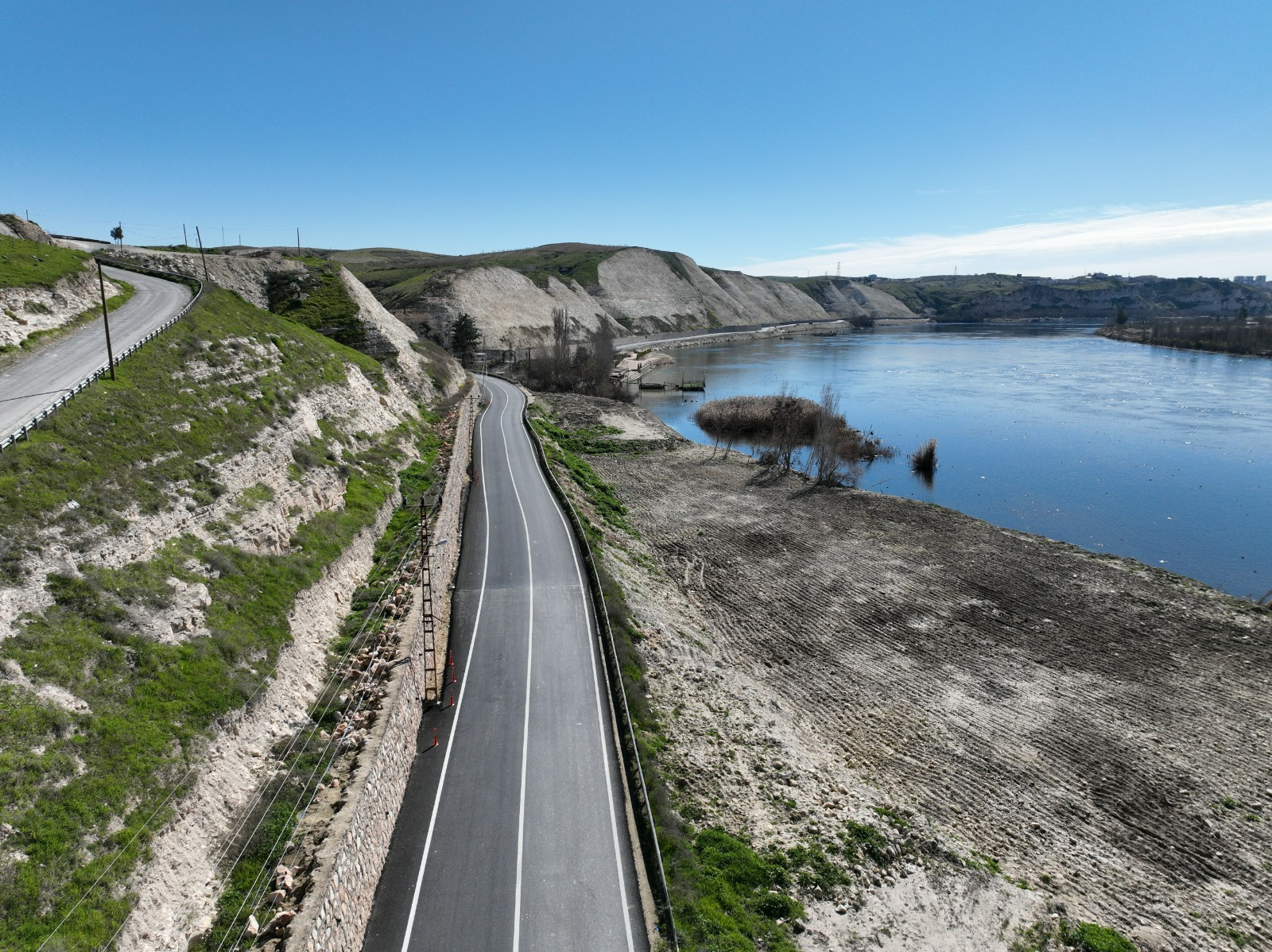 Halfeti ve Suruç’da asfalt çalışması