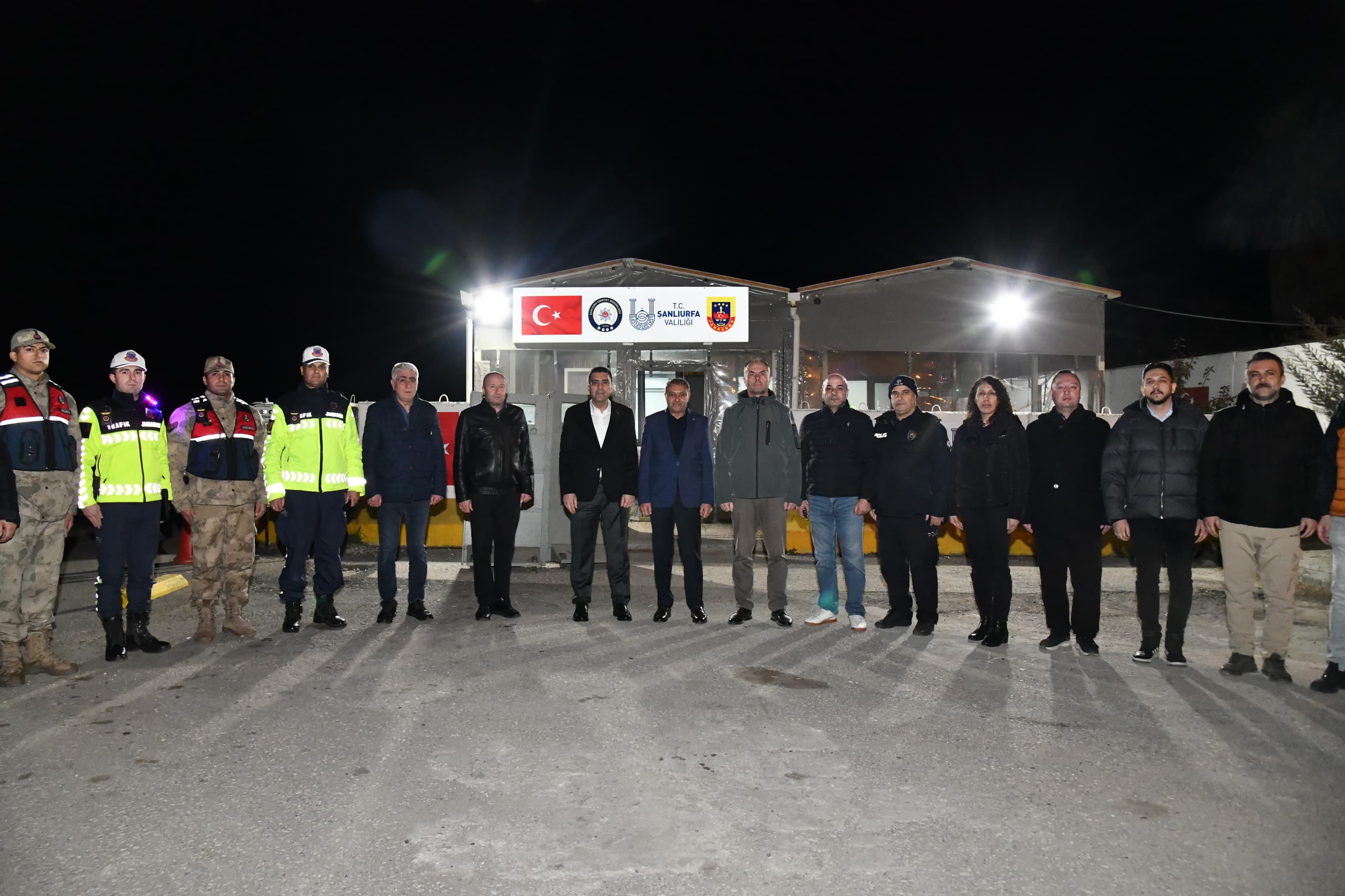 Vali Şıldak Kontrol noktalarını ziyaret etti