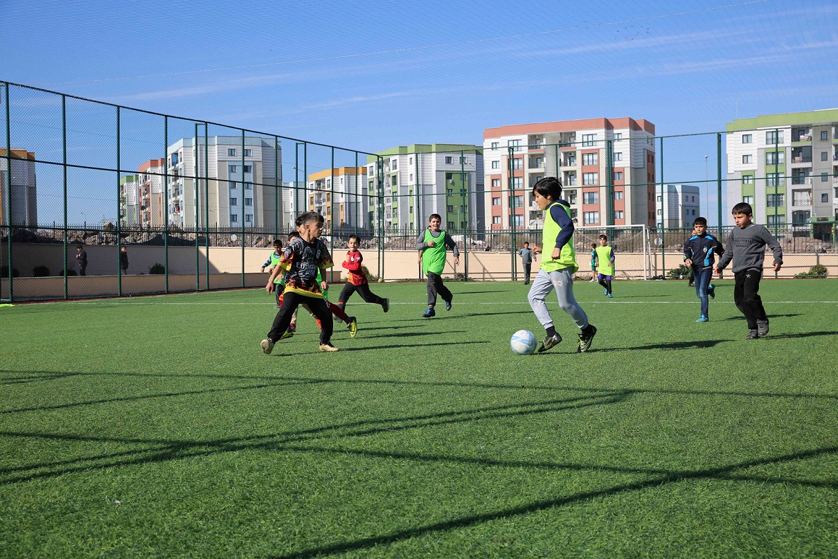 Tatili sporla değerlendiriyorlar