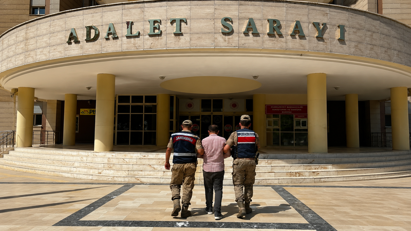 Şanlıurfa’da 9 Yıl Hapis Cezasıyla Aranan Şahıs Yakalandı