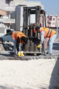 Haliliye’de üstyapı atağı