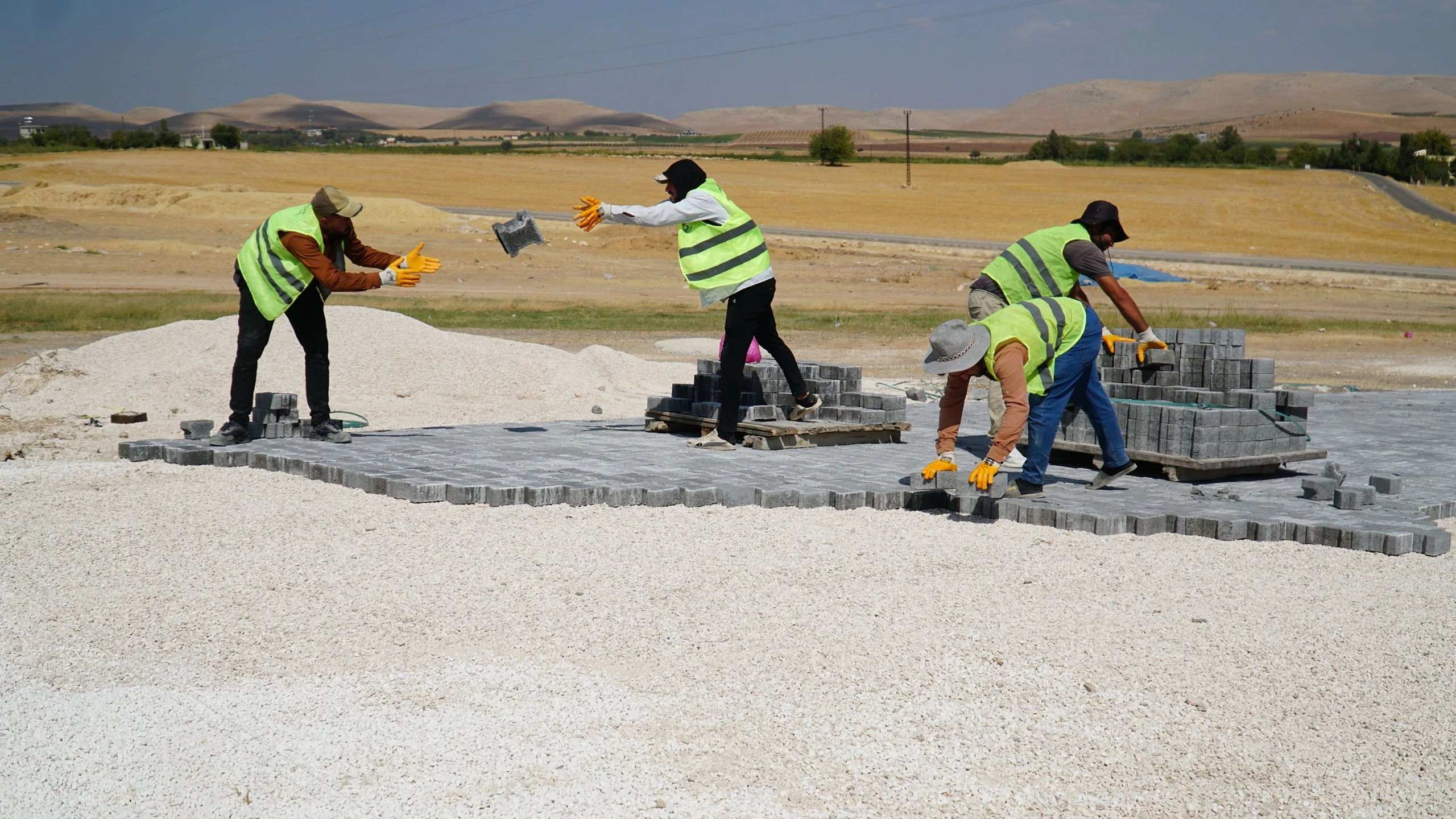 Başkan Canpolat’tan kırsala hizmet seferberliği